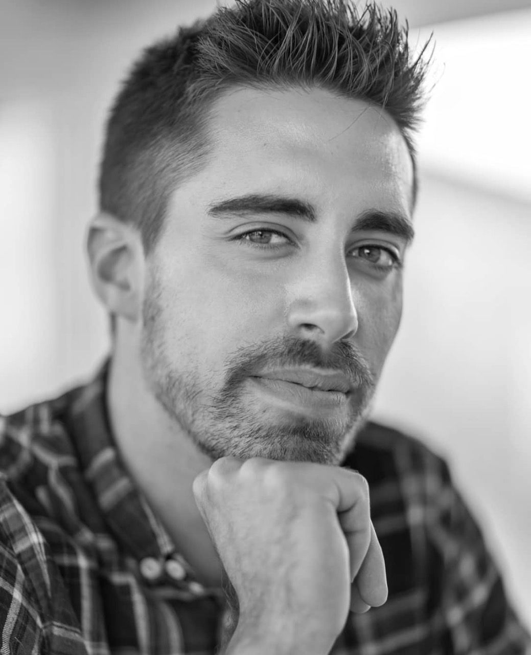 Adrián, autor de Cien Mundos, blog sobre Literatura Fantastica
